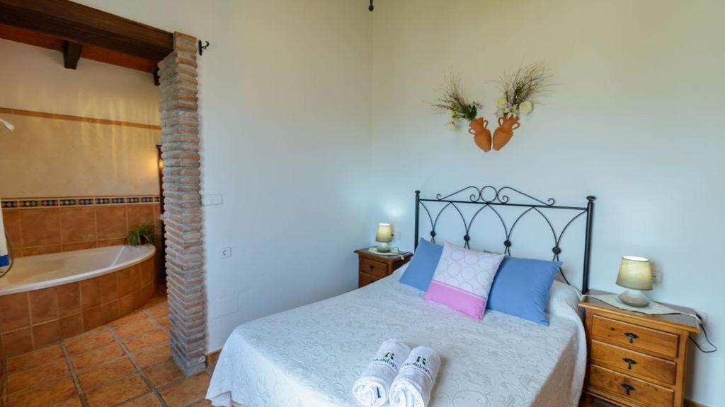 Casa Rural El Guindo Malaga Ngoại thất bức ảnh